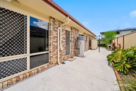 Property photo of 19 Links Avenue Meadowbrook QLD 4131