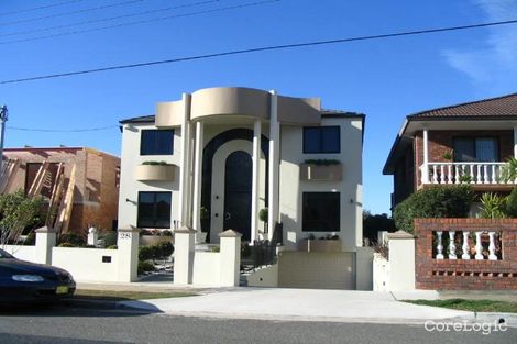 Property photo of 28 Shakespeare Street Campsie NSW 2194