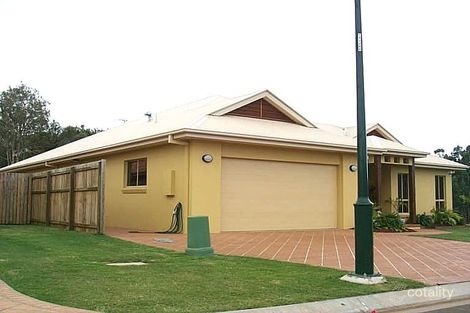 11 Taylor Pl, Wakerley, QLD 4154