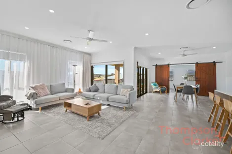 Property photo of 106 Averys Lane Heddon Greta NSW 2321