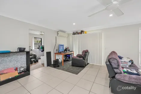Property photo of 16 Alison Drive Kalkie QLD 4670