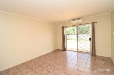 4/200 Camooweal St, Menzies, QLD 4825