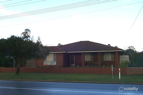 33 Westfield St, Maddington, WA 6109