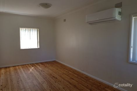 Property photo of 19 Lawrence Street Seven Hills NSW 2147