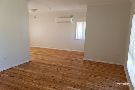 Property photo of 19 Lawrence Street Seven Hills NSW 2147