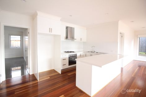 Property photo of 2 Panyall Close Hamlyn Heights VIC 3215