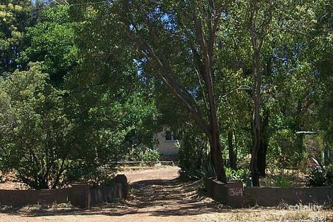 364 Lesmurdie Rd, Lesmurdie, WA 6076