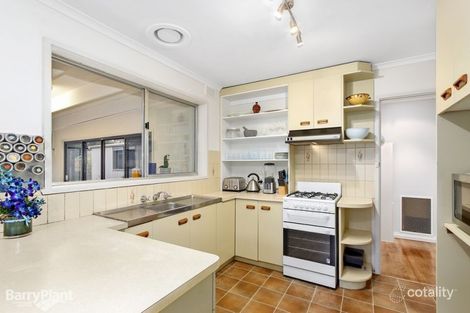 Property photo of 44 Birkenhead Drive Kilsyth VIC 3137