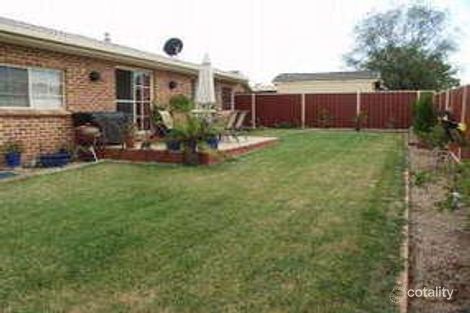 Property photo of 6 Grady Place Jerrabomberra NSW 2619