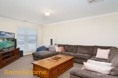 Property photo of 15 Watson Boulevard Lloyd NSW 2650