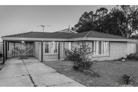 13 Salter Pl, Parmelia, WA 6167