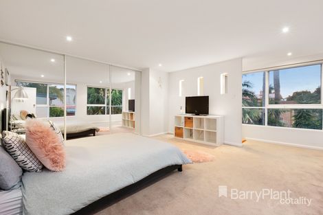 Property photo of 17 James Street Templestowe Lower VIC 3107