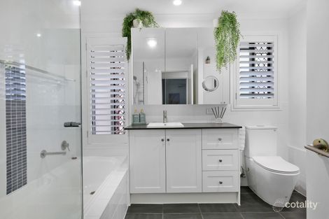 Property photo of 4 Glenferrie Drive Robina QLD 4226