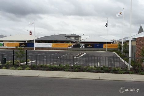 18 Littabella Ave, Wandi, WA 6167