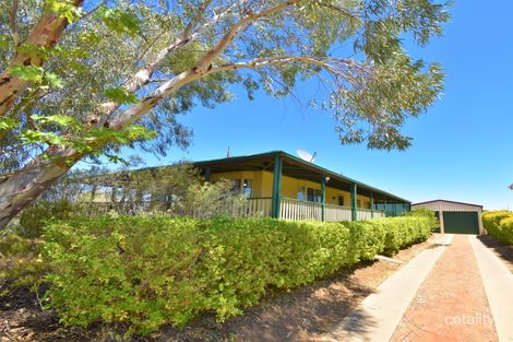 Property photo of 1 Kestrel Street Longreach QLD 4730