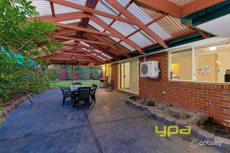 Property photo of 8 Whitmore Place Hillside VIC 3037