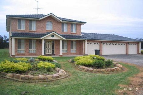 32 Kelvin Park Dr, Bradfield, NSW 2556