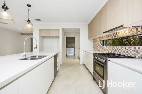 Property photo of 4 Opsum Way Williams Landing VIC 3027