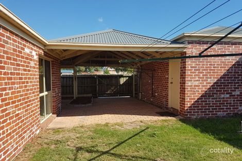 Property photo of 32 Overall Drive Skye VIC 3977