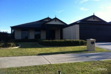 60 Sandown Cir, Henley Brook, WA 6055