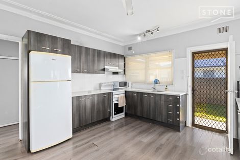 Property photo of 15 Yilgarn Avenue Cessnock NSW 2325