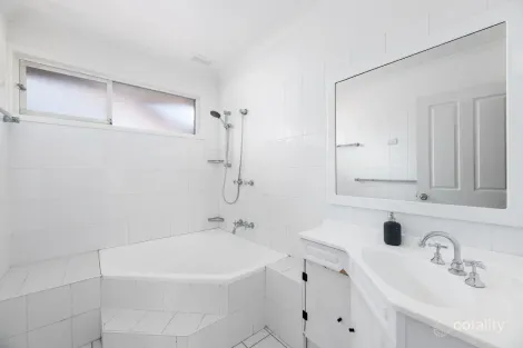 Property photo of 6 Wylie Street Kirrawee NSW 2232