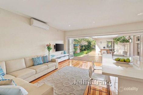 Property photo of 38 Daniell Place Kew VIC 3101