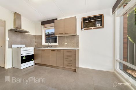 Property photo of 15 Errington Road St Albans VIC 3021