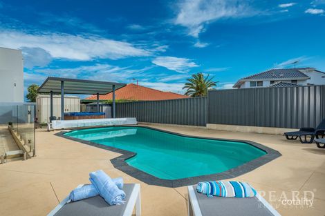 Property photo of 14 Volante Elbow Ocean Reef WA 6027