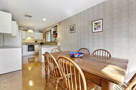 Property photo of 10 Howgate Court Eltham VIC 3095