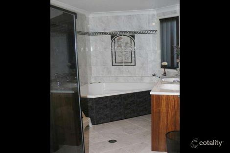 Property photo of 18 Skye Point Road Coal Point NSW 2283