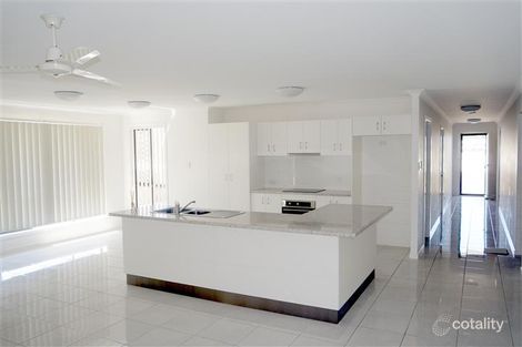 Property photo of 34 Iris Road Kirkwood QLD 4680