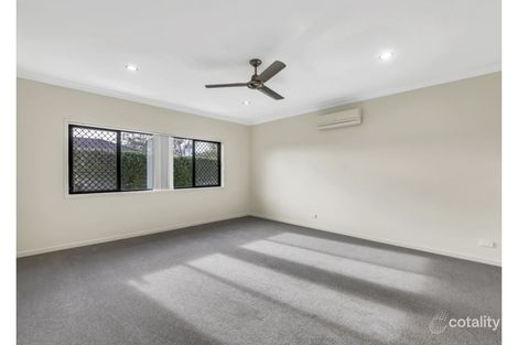 Property photo of 27 Possumwood Place Flinders View QLD 4305