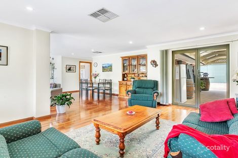 Property photo of 2 Deborah Road Aberfoyle Park SA 5159