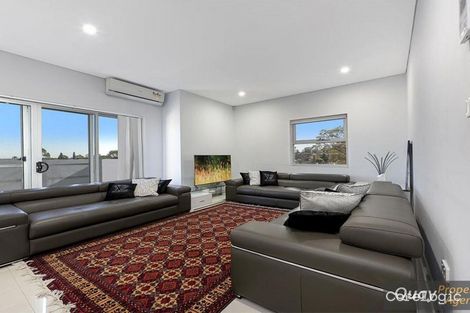 Property photo of 13/27 Woodville Road Chester Hill NSW 2162