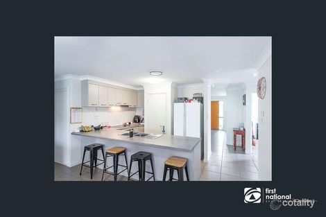 Property photo of 9 Whipbird Circuit Victoria Point QLD 4165