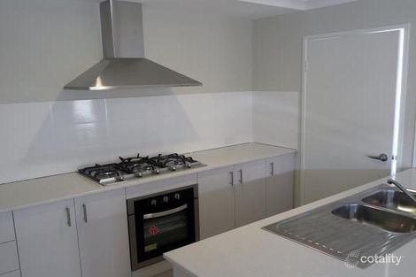 Property photo of 50 Winderie Road Golden Bay WA 6174