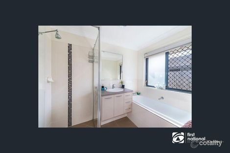 Property photo of 9 Whipbird Circuit Victoria Point QLD 4165