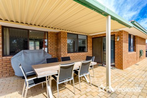 Property photo of 2 Onyx Road Mount Richon WA 6112