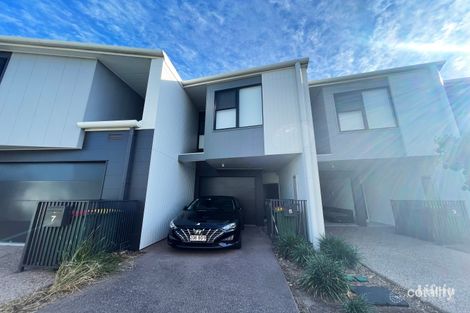 5 Marina Ct, Hope Island, QLD 4212