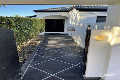 Property photo of 5 Ken Crescent Helensvale QLD 4212