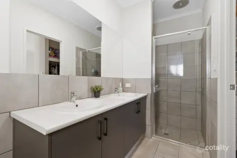 Property photo of 14 Hibbard Drive Hillier SA 5116