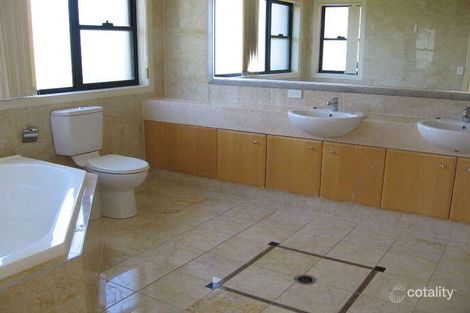 Property photo of 8392 Magnolia Drive East Hope Island QLD 4212