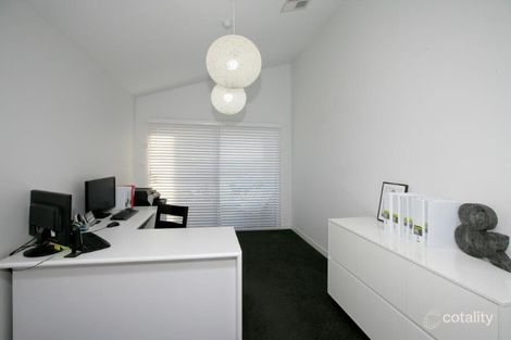 Property photo of 13 Samson Avenue Estella NSW 2650