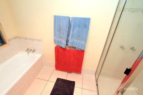 Property photo of 33 Fairfield Avenue Norman Gardens QLD 4701