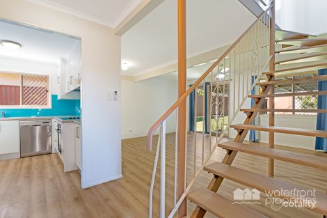 2/241a Klingner Rd, Kippa-Ring, QLD 4021