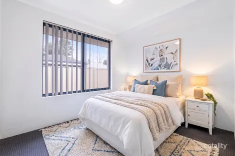 Property photo of 18 Kelso Lane Greenfields WA 6210