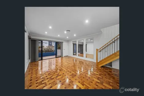 Property photo of 5/2180 Logan Road Upper Mount Gravatt QLD 4122