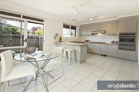 Property photo of 2/8 Mernda Avenue Carnegie VIC 3163