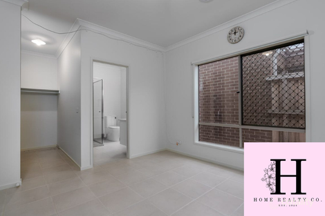 Property photo of 10 Baron Road Thornhill Park VIC 3335